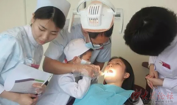 “我是小牙医”亲子角色扮演活动！