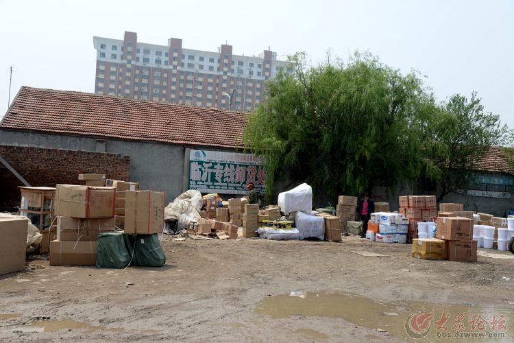 聊城:香江市场周围的小物流公司令人堪忧