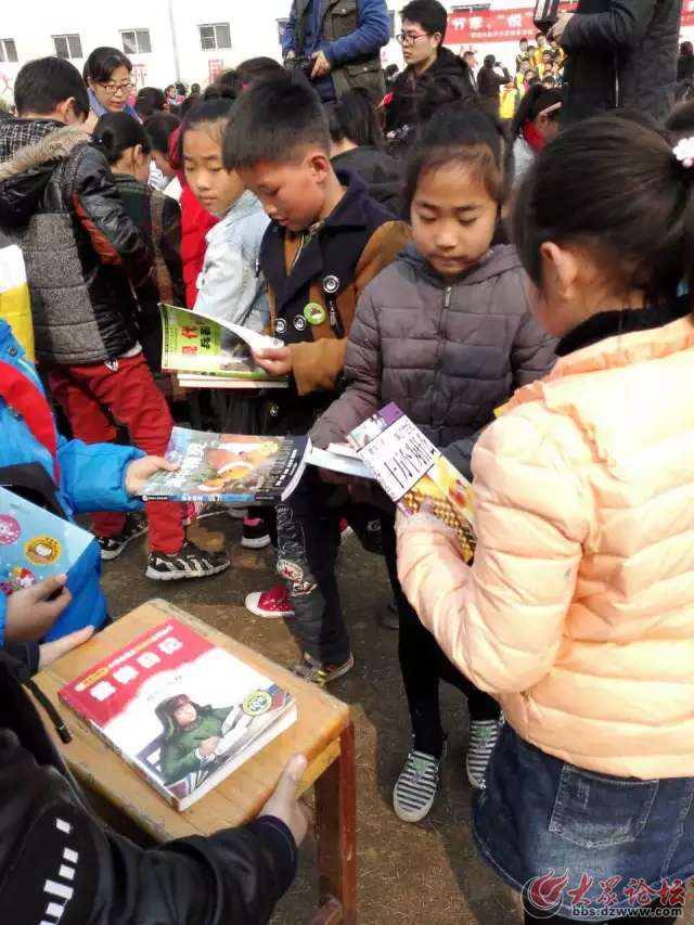 雷锋纪念日|枣庄新华书店鲁南书城关爱留守儿