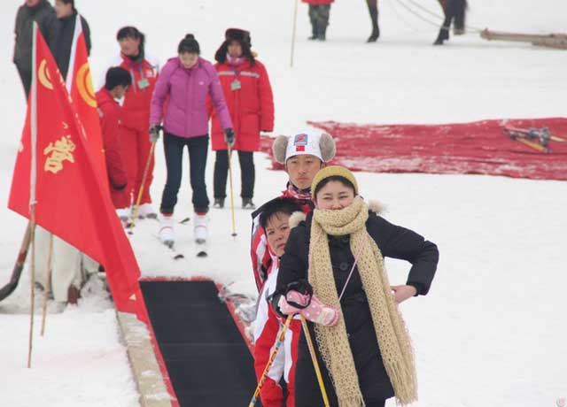 圆梦桃花岛------大众网带我们去滑雪咯