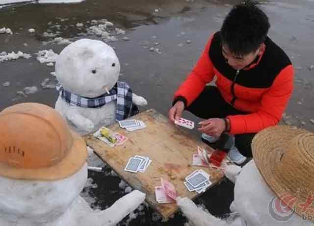 2014年的第一场雪，正好凑一桌